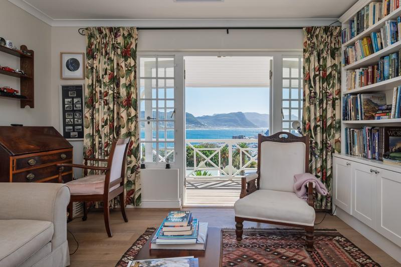 To Let 2 Bedroom Property for Rent in Simons Town Western Cape